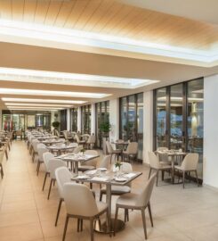 The Restaurant – Crowne Plaza Muscat